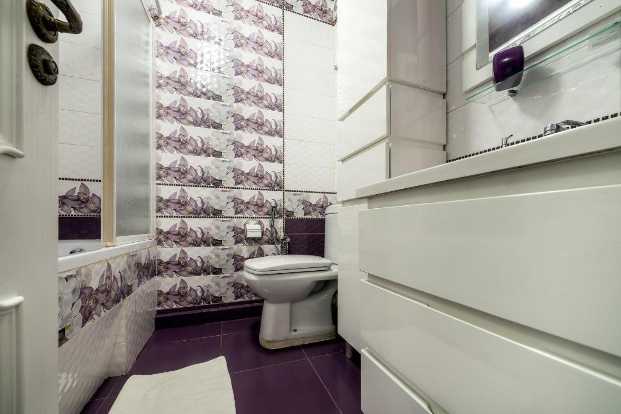 Apartamenty On Kryvonosa Lviv Exterior photo